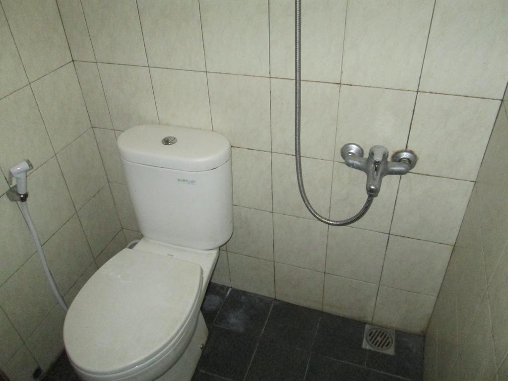 Venice Guest House Bandung Room photo