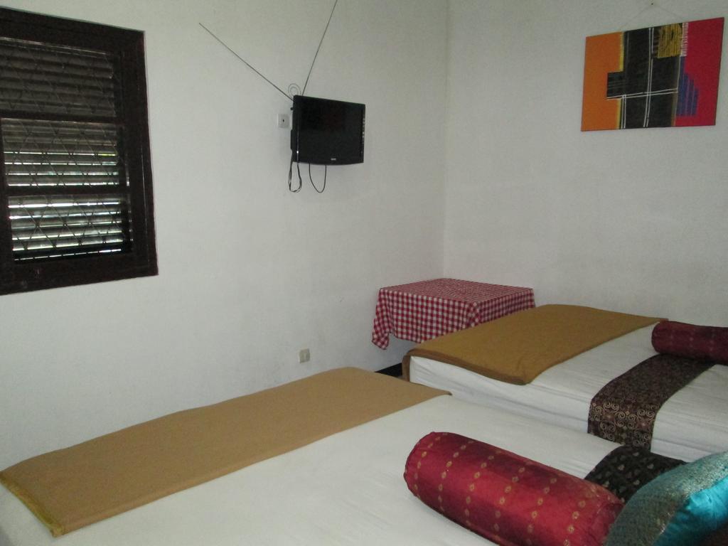 Venice Guest House Bandung Room photo